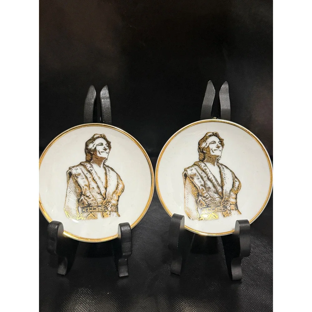Daniel‎ Kaye Porcelain Gold Trimmed Commemorative Decorative Display Plates